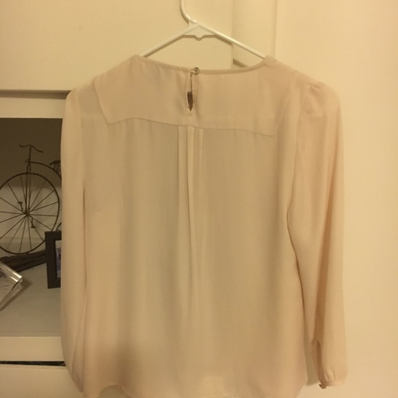 Greylin cream blouse - Picture 2 of 3